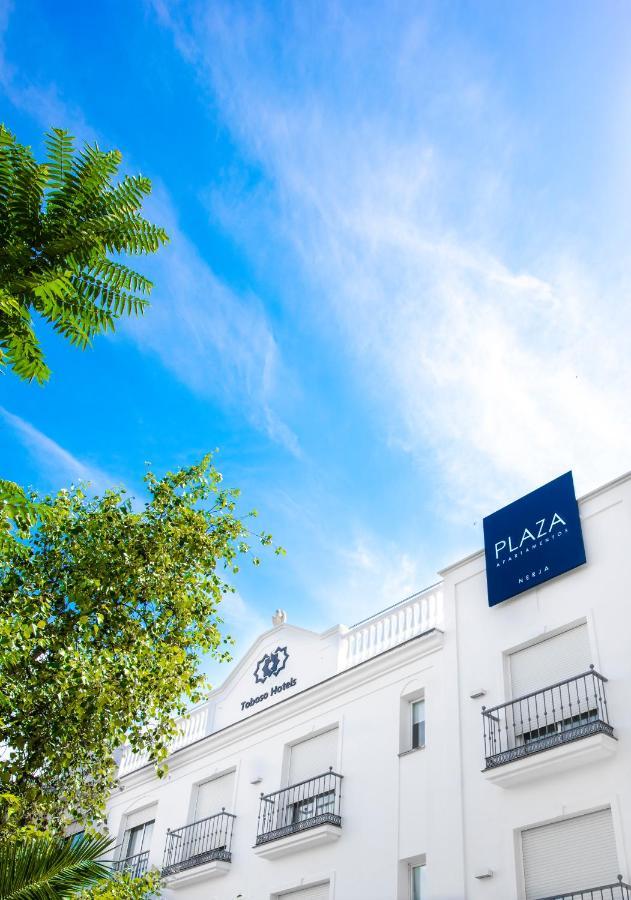 Apartamentos Toboso Plaza Нерха Экстерьер фото Plaza Residences