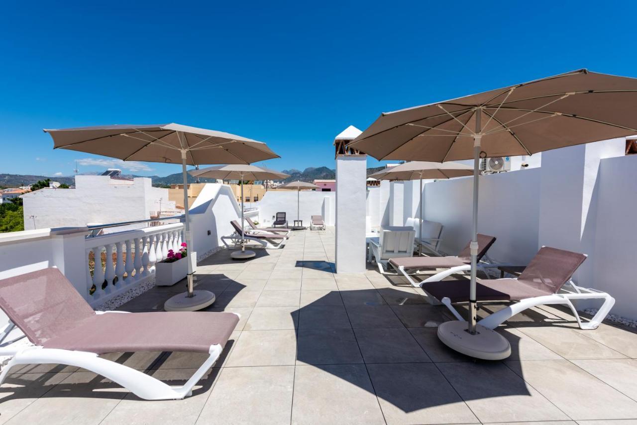 Apartamentos Toboso Plaza Нерха Экстерьер фото Rooftop terrace